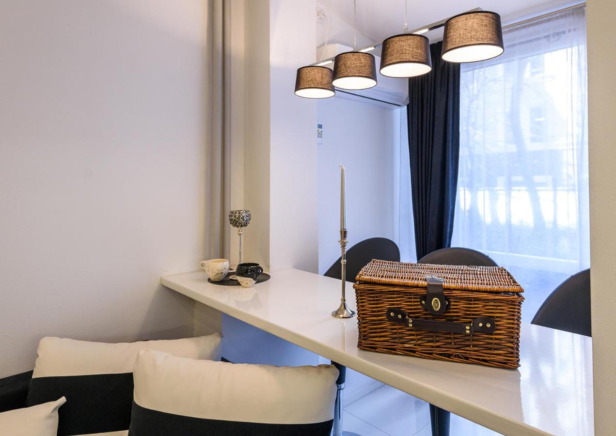 Zero-Waste Studio Apartment In Central סופיה מראה חיצוני תמונה