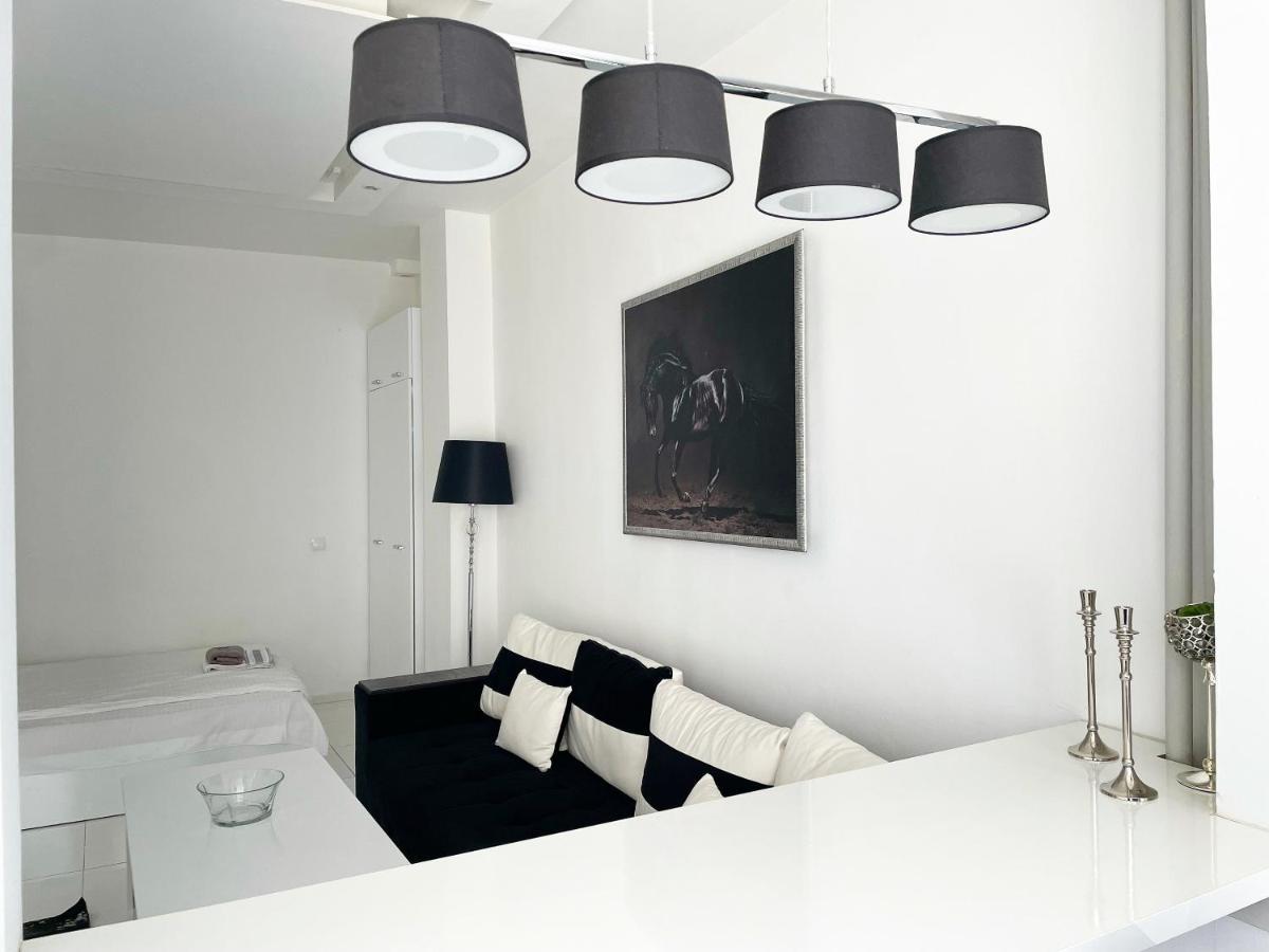 Zero-Waste Studio Apartment In Central סופיה מראה חיצוני תמונה